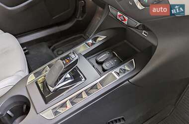 Внедорожник / Кроссовер DS 3 Crossback 2020 в 