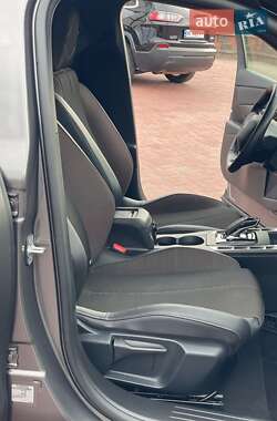 Позашляховик / Кросовер DS 3 Crossback 2022 в 