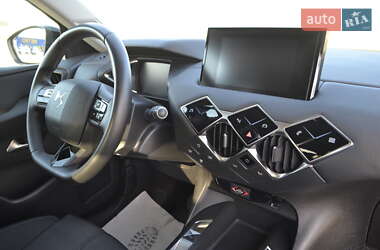 Внедорожник / Кроссовер DS 3 Crossback 2022 в 