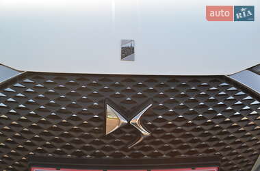Внедорожник / Кроссовер DS 3 Crossback 2022 в 