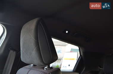 Внедорожник / Кроссовер DS 3 Crossback 2022 в 