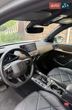 Внедорожник / Кроссовер DS 3 Crossback 2020 в 