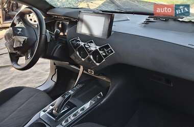 Внедорожник / Кроссовер DS 3 Crossback 2020 в 