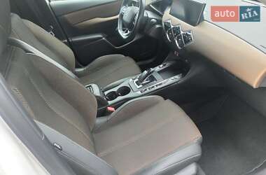 Внедорожник / Кроссовер DS 3 Crossback 2020 в 