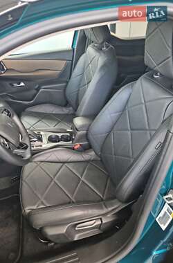 Позашляховик / Кросовер DS 3 Crossback 2020 в 