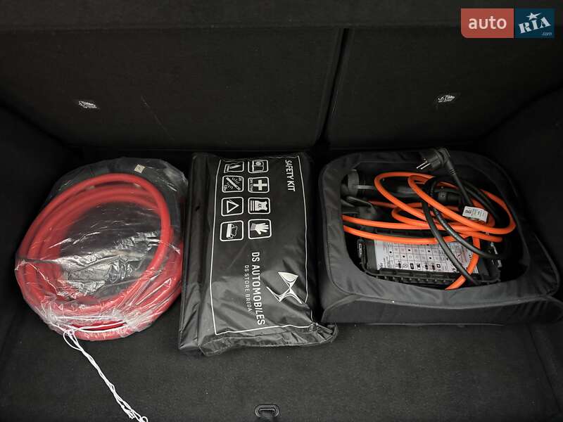 Внедорожник / Кроссовер DS 3 Crossback 2020 в Тернополе фото 69 Внедорожник / Кроссовер DS 3 Crossback 2020 в Тернополе