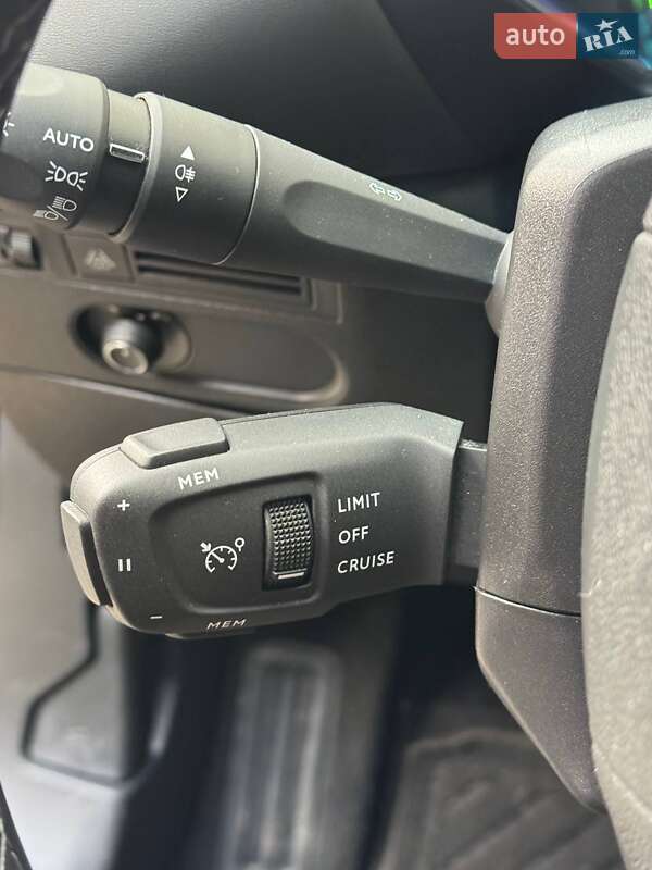 Внедорожник / Кроссовер DS 3 Crossback 2022 в Львове