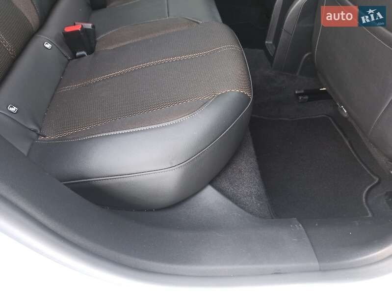 Внедорожник / Кроссовер DS 3 Crossback 2020 в Дубно