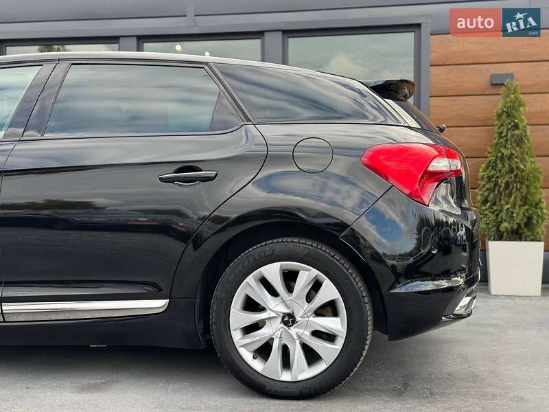 Хетчбек DS 5 2017 в Рівному