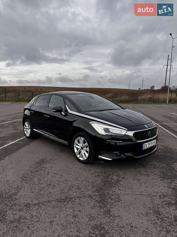 Хэтчбек DS 5 2017 в Ровно фото Хэтчбек DS 5 2017 в Ровно