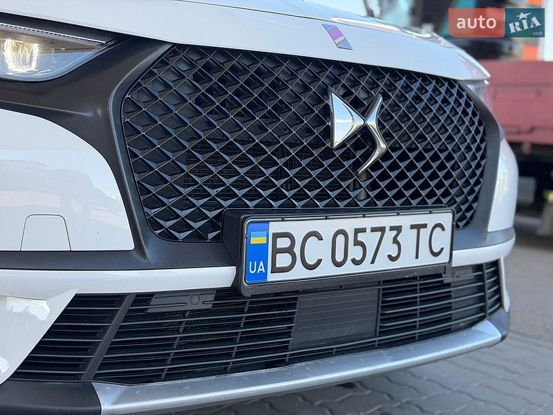 Позашляховик / Кросовер DS 7 Crossback 2019 в Львові