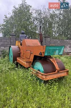 Каток грунтовый ДУ 48 1990 в Могилев-Подольске