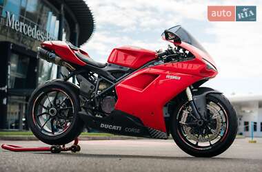 Спортбайк Ducati 1198 2009 в 