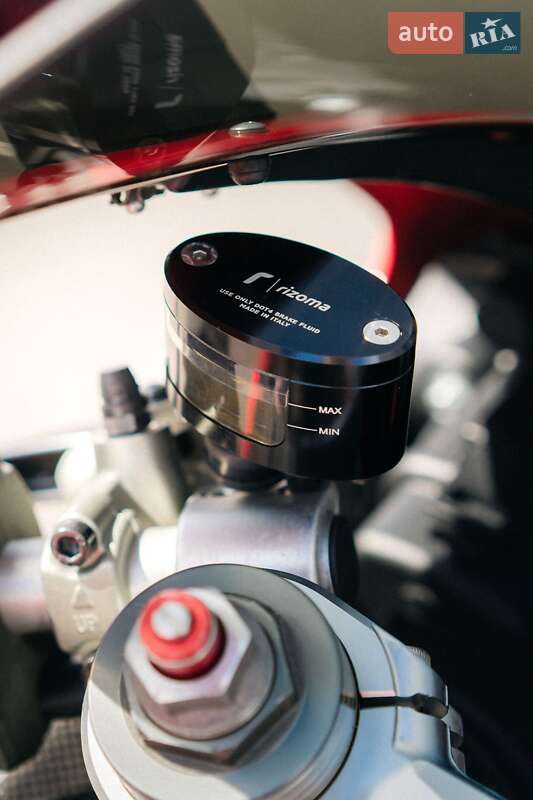 Спортбайк Ducati 1198 2009 в Киеве