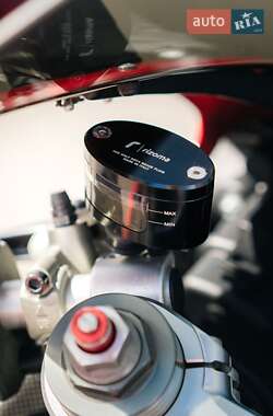 Спортбайк Ducati 1198 2009 в 
