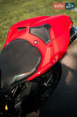 Спортбайк Ducati 1198 2009 в 