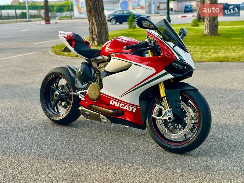 Спортбайк Ducati 1199 Panigale S 2012 в Харкові фото 2 Спортбайк Ducati 1199 Panigale S 2012 в Харкові