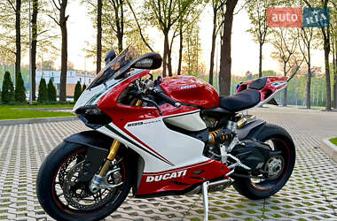 Спортбайк Ducati 1199 Panigale 2012 в 