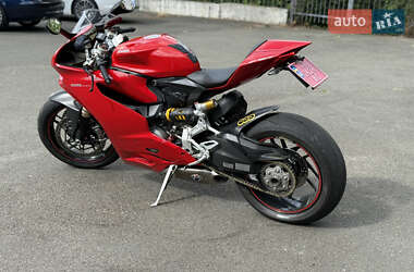 Спортбайк Ducati 1199 Panigale 2013 в 
