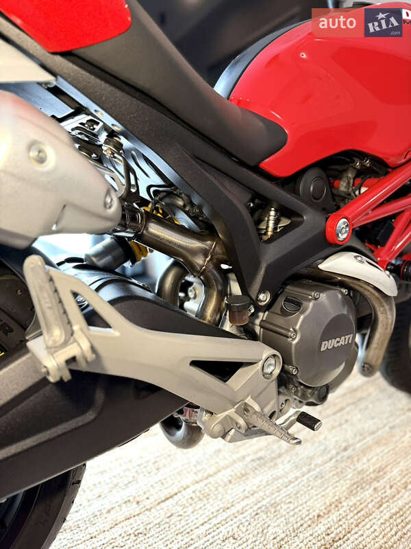 Мотоцикл Без обтікачів (Naked bike) Ducati 696 2008 в Києві фото 18 Мотоцикл Без обтікачів (Naked bike) Ducati 696 2008 в Києві
