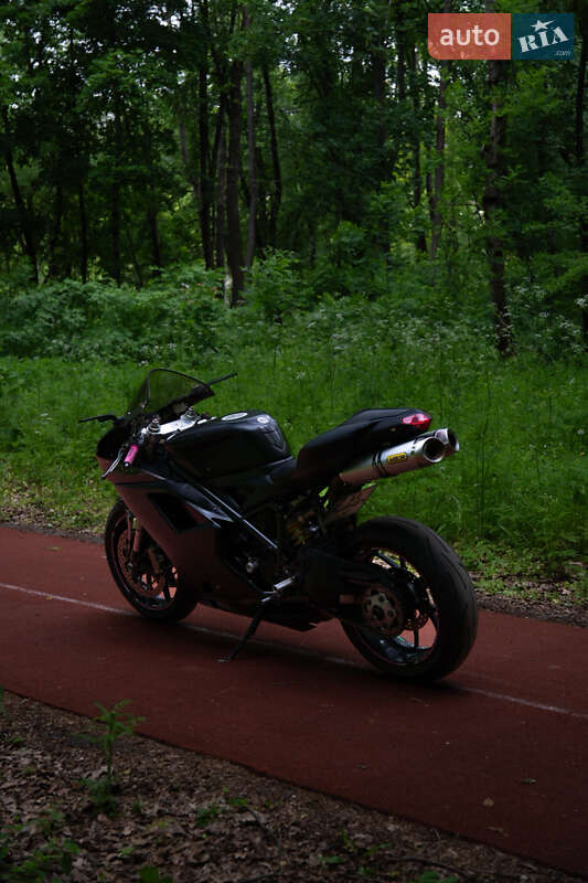 Спортбайк Ducati 848 2011 в Киеве