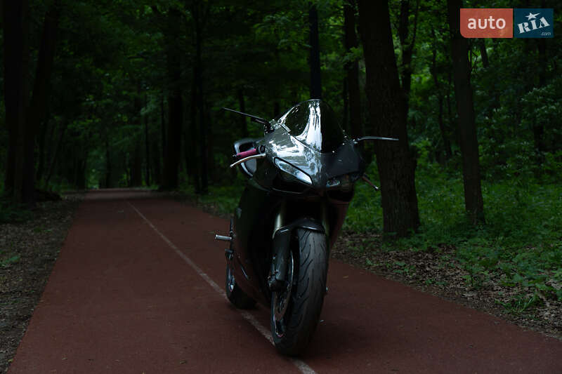 Спортбайк Ducati 848 2011 в Киеве