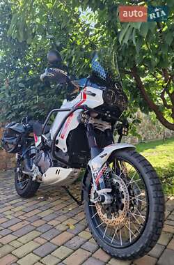 Мотоцикл Многоцелевой (All-round) Ducati DesertX 937 2023 в 