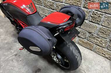 Мотоцикл Без обтекателей (Naked bike) Ducati Diavel 1200 Carbon 2011 в 