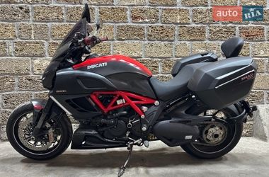 Мотоцикл Без обтекателей (Naked bike) Ducati Diavel 1200 Carbon 2011 в Одессе