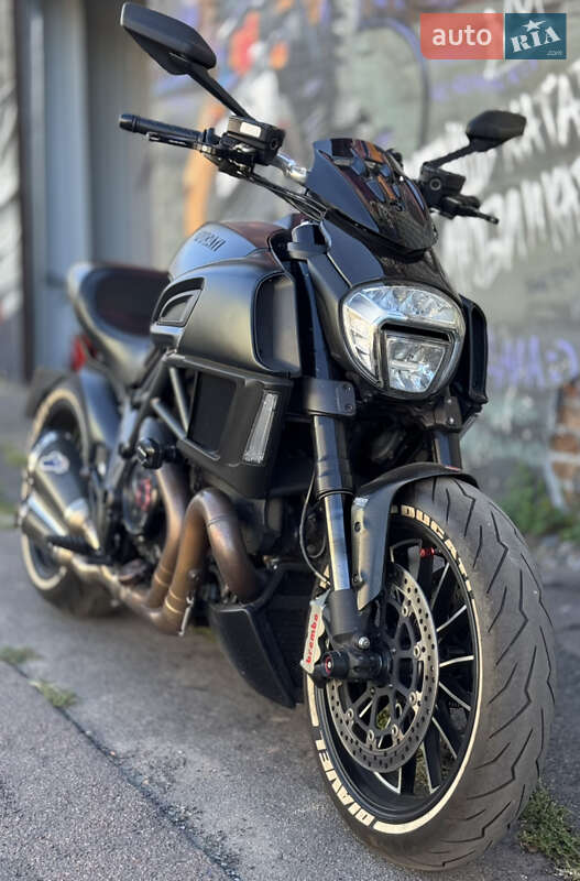 Мотоцикл Круизер Ducati Diavel 1200 2014 в Киеве
