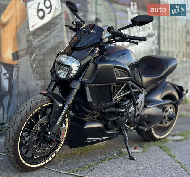 Мотоцикл Круизер Ducati Diavel 1200 2014 в Киеве