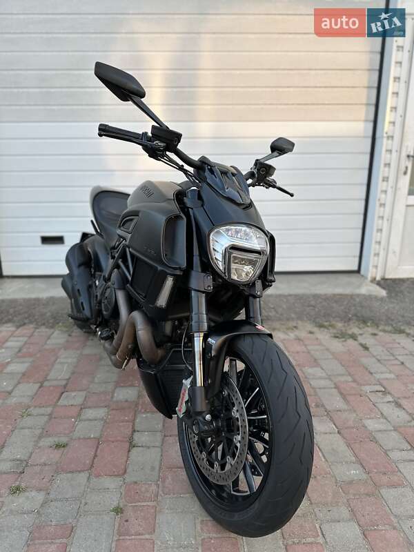 Спортбайк Ducati Diavel 1200 2015 в Одессе