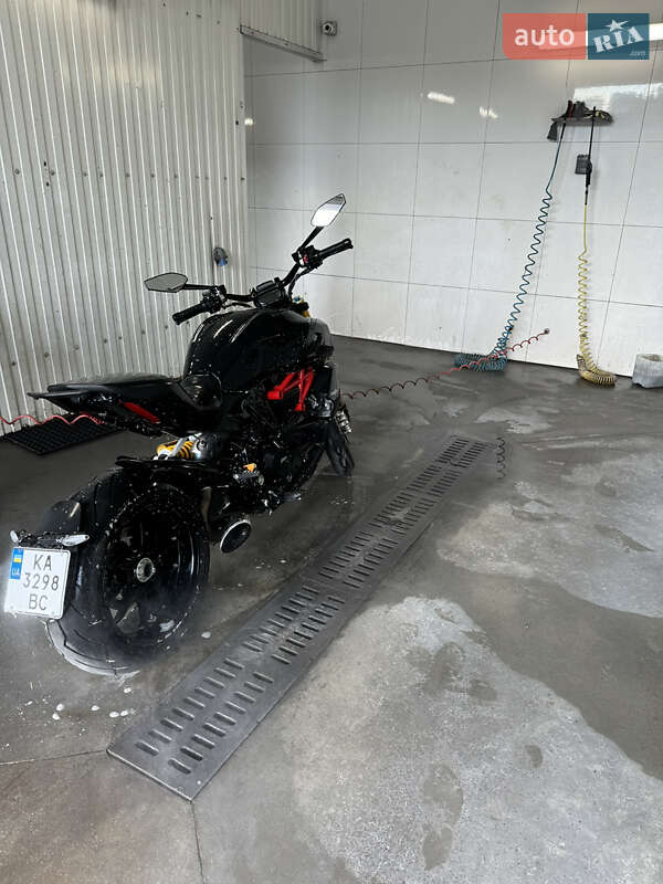 Мотоцикл Без обтікачів (Naked bike) Ducati Diavel 1260S 2021 в Києві