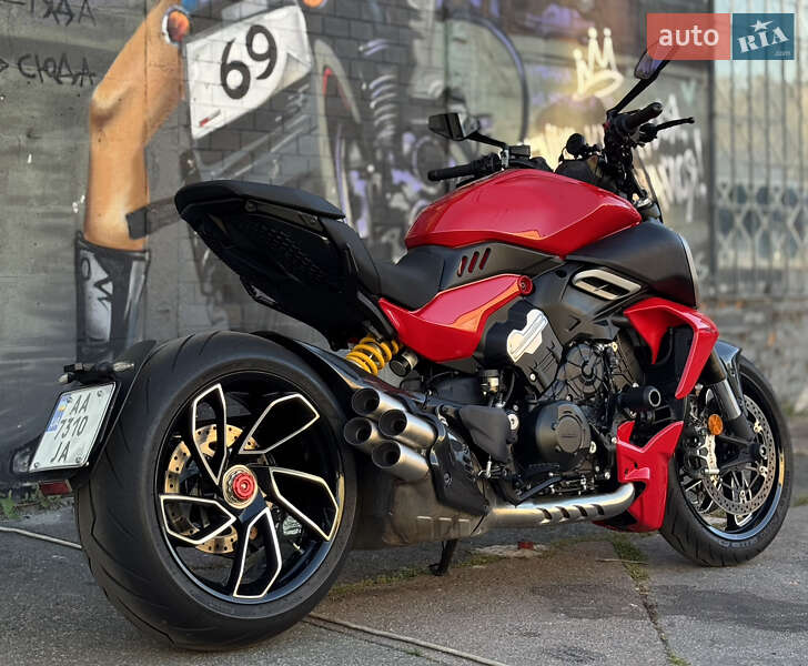 Мотоцикл Круизер Ducati Diavel V4 1158 2023 в Киеве фото 3 Мотоцикл Круизер Ducati Diavel V4 1158 2023 в Киеве