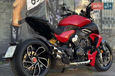 Мотоцикл Круизер Ducati Diavel V4 1158 2023 в 