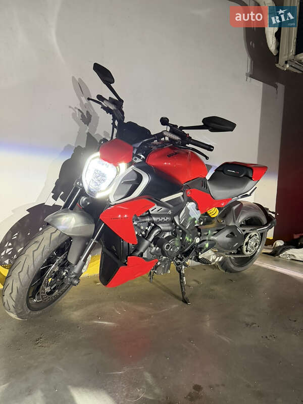 Мотоцикл Без обтекателей (Naked bike) Ducati Diavel V4 1158 2023 в Киеве