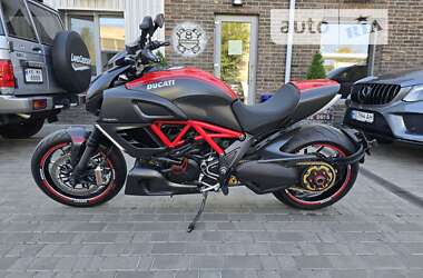 Мотоцикл Круізер Ducati Diavel 2013 в Дніпрі