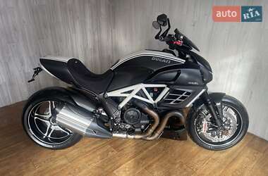 Мотоцикл Круізер Ducati Diavel 2012 в Києві