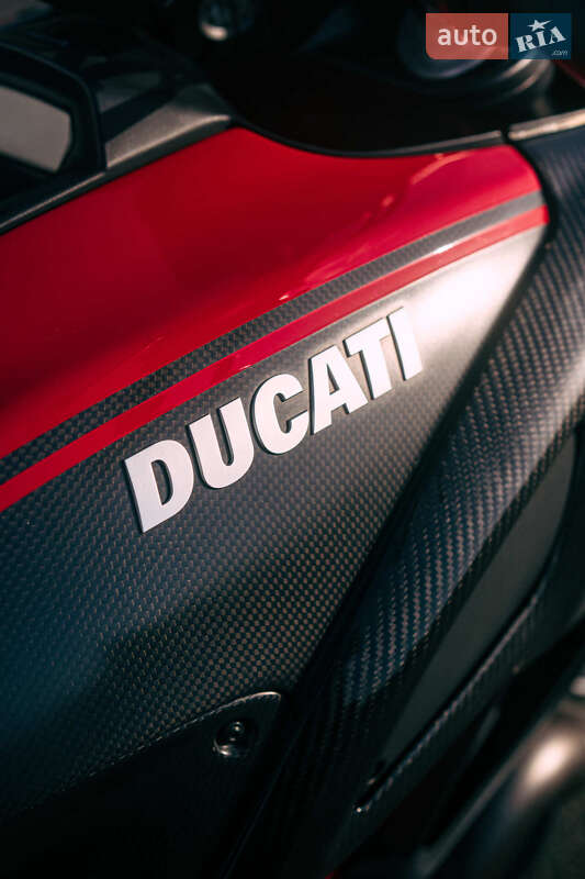 Мотоцикл Без обтікачів (Naked bike) Ducati Diavel 2012 в Києві