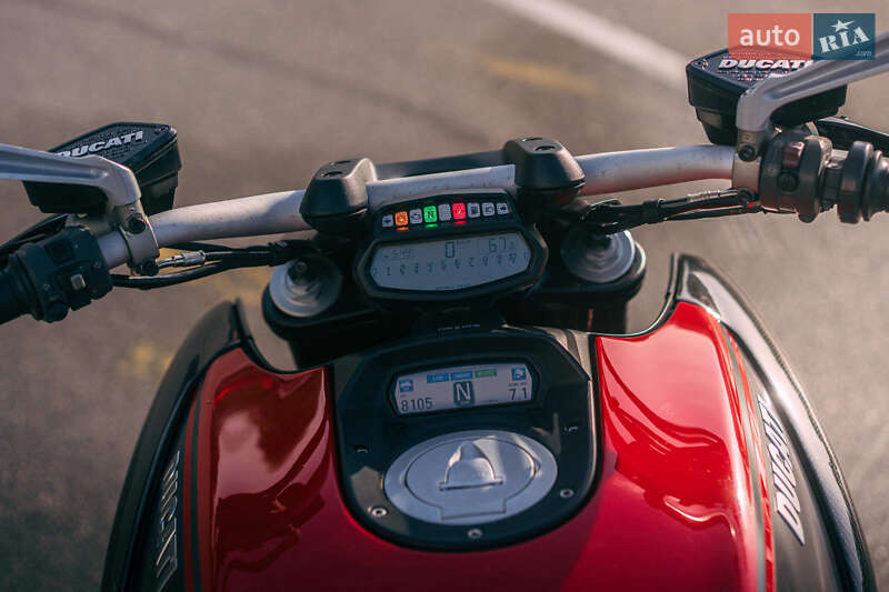 Мотоцикл Без обтікачів (Naked bike) Ducati Diavel 2012 в Києві