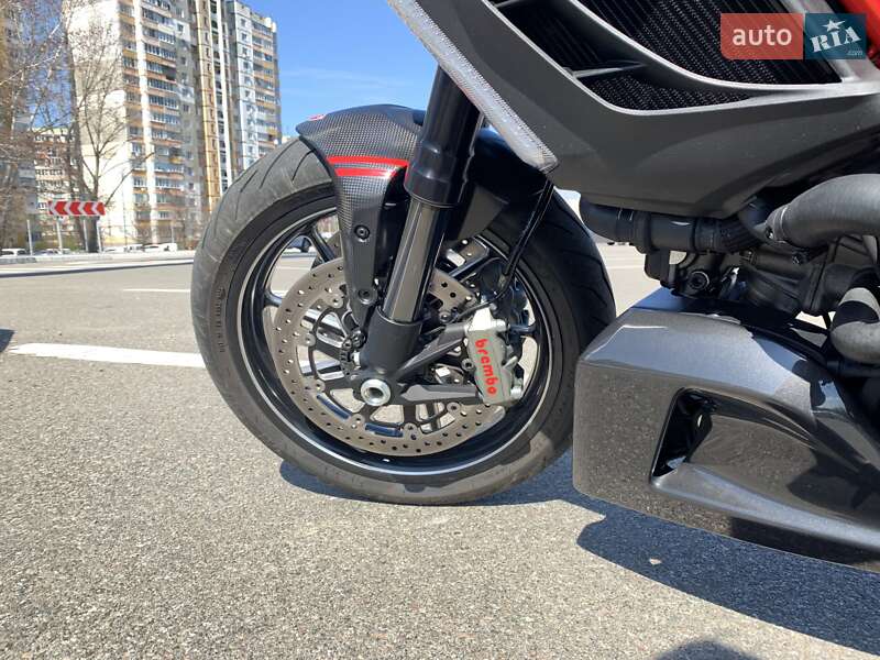 Мотоцикл Без обтікачів (Naked bike) Ducati Diavel 2012 в Києві