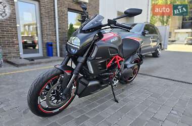 Мотоцикл Круізер Ducati Diavel 2013 в Дніпрі