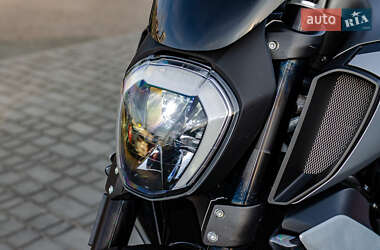 Мотоцикл Без обтекателей (Naked bike) Ducati Diavel 2019 в 