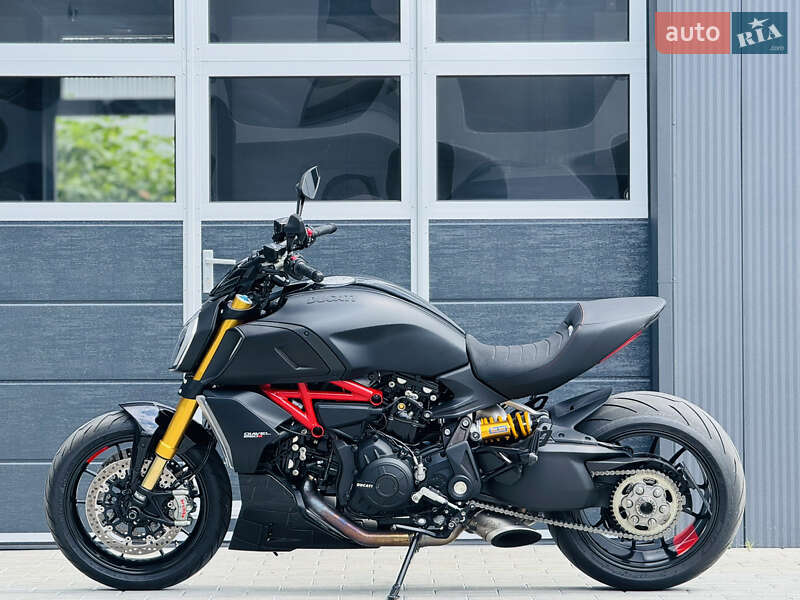 Мотоцикл Без обтікачів (Naked bike) Ducati Diavel 2022 в Мукачевому