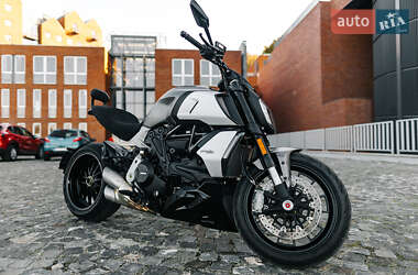 Мотоцикл Круизер Ducati Diavel 2020 в 