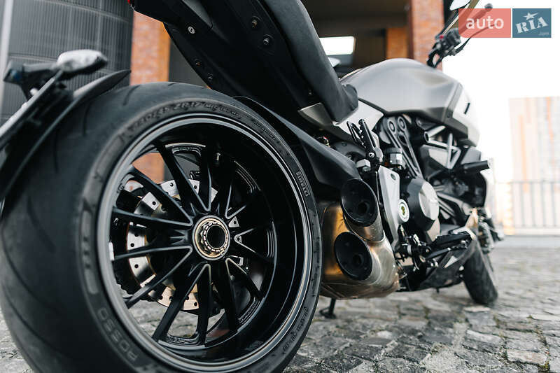 Мотоцикл Круизер Ducati Diavel 2020 в Днепре