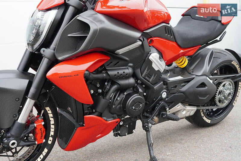 Мотоцикл Круізер Ducati Diavel 2024 в Києві фото 4 Мотоцикл Круізер Ducati Diavel 2024 в Києві