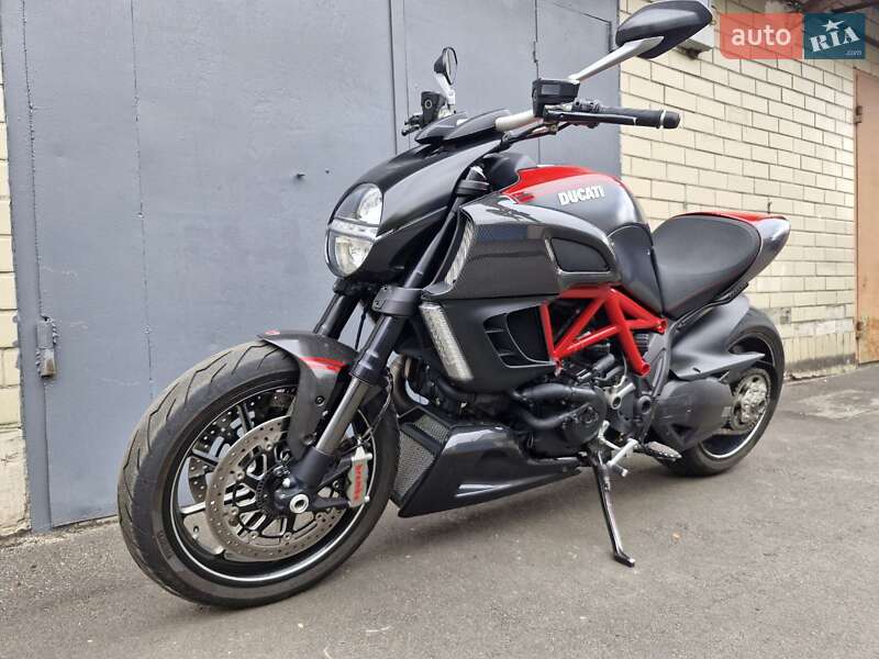 Мотоцикл Без обтікачів (Naked bike) Ducati Diavel 2012 в Києві фото 6 Мотоцикл Без обтікачів (Naked bike) Ducati Diavel 2012 в Києві