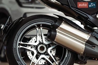 Мотоцикл Круизер Ducati Diavel 2013 в Киеве