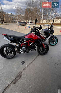 Мотоцикл Без обтікачів (Naked bike) Ducati Hypermotard 950 2019 в 